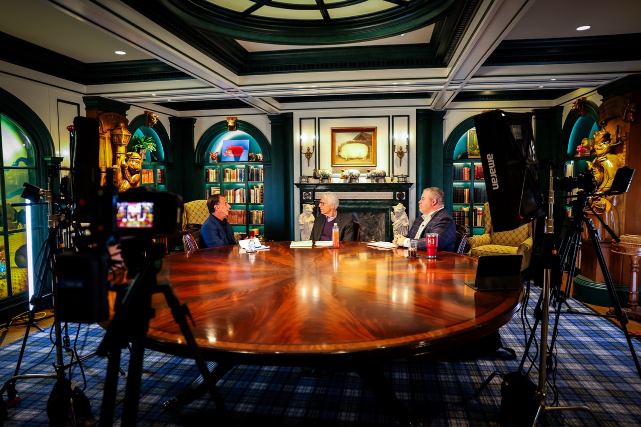 Building a Brand That Lasts: Expert Marketing Strategies - Photo 2