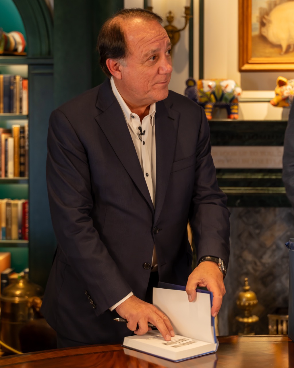 Leadership Lessons from 7-Eleven and Blockbuster - Photo 3
