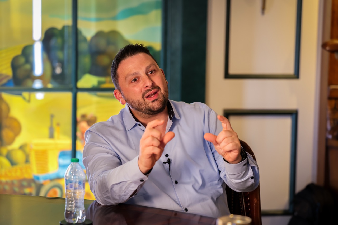 Founder & Managing Partner - Photo 10