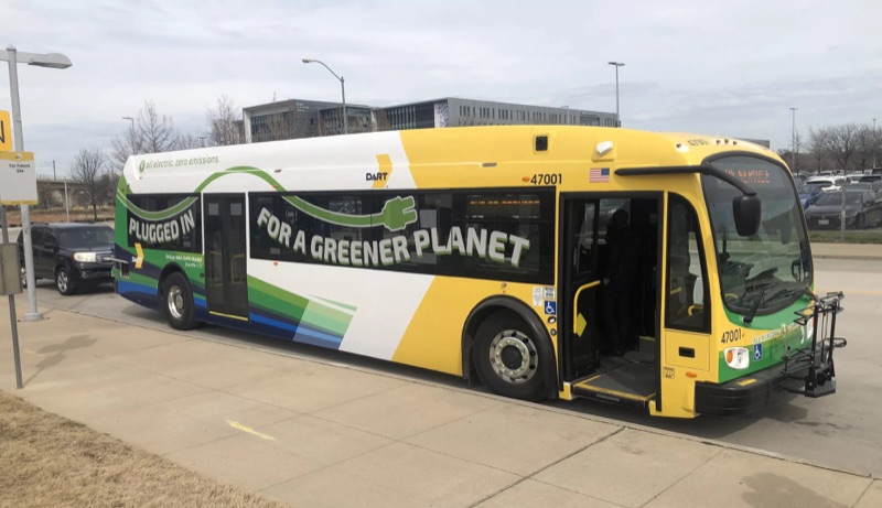 Dallas Riders Pay DART More Money For Fewer Routes In 2026